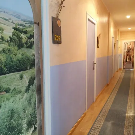 Hostel El Ultimo Bucardo *