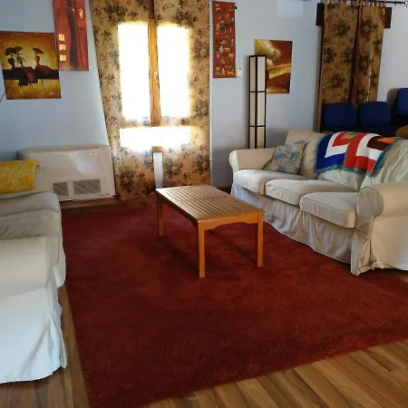 Hostel El Ultimo Bucardo *